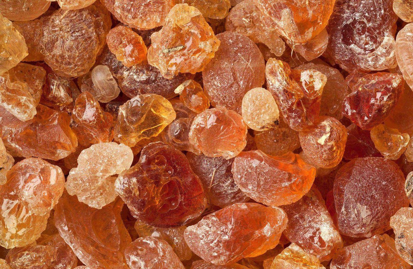 Raw gum arabic nodules graded at origin